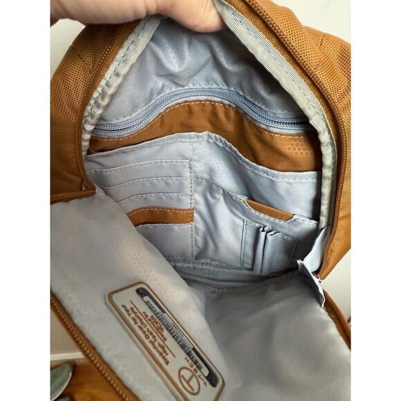 TUMI T-Tech Lightweight Nylon Flap Magnetic Closure Crossbody - Picture 3 of 14